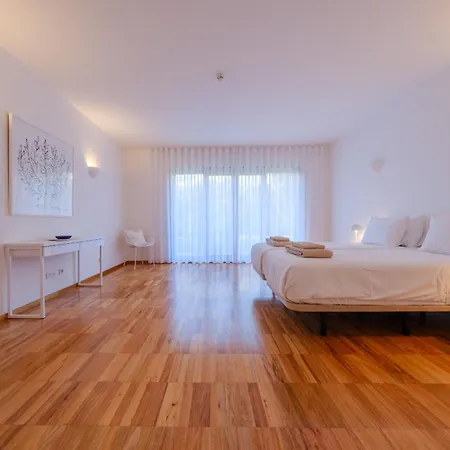 A Fabrica 122 By Destination Algarve 拉哥斯